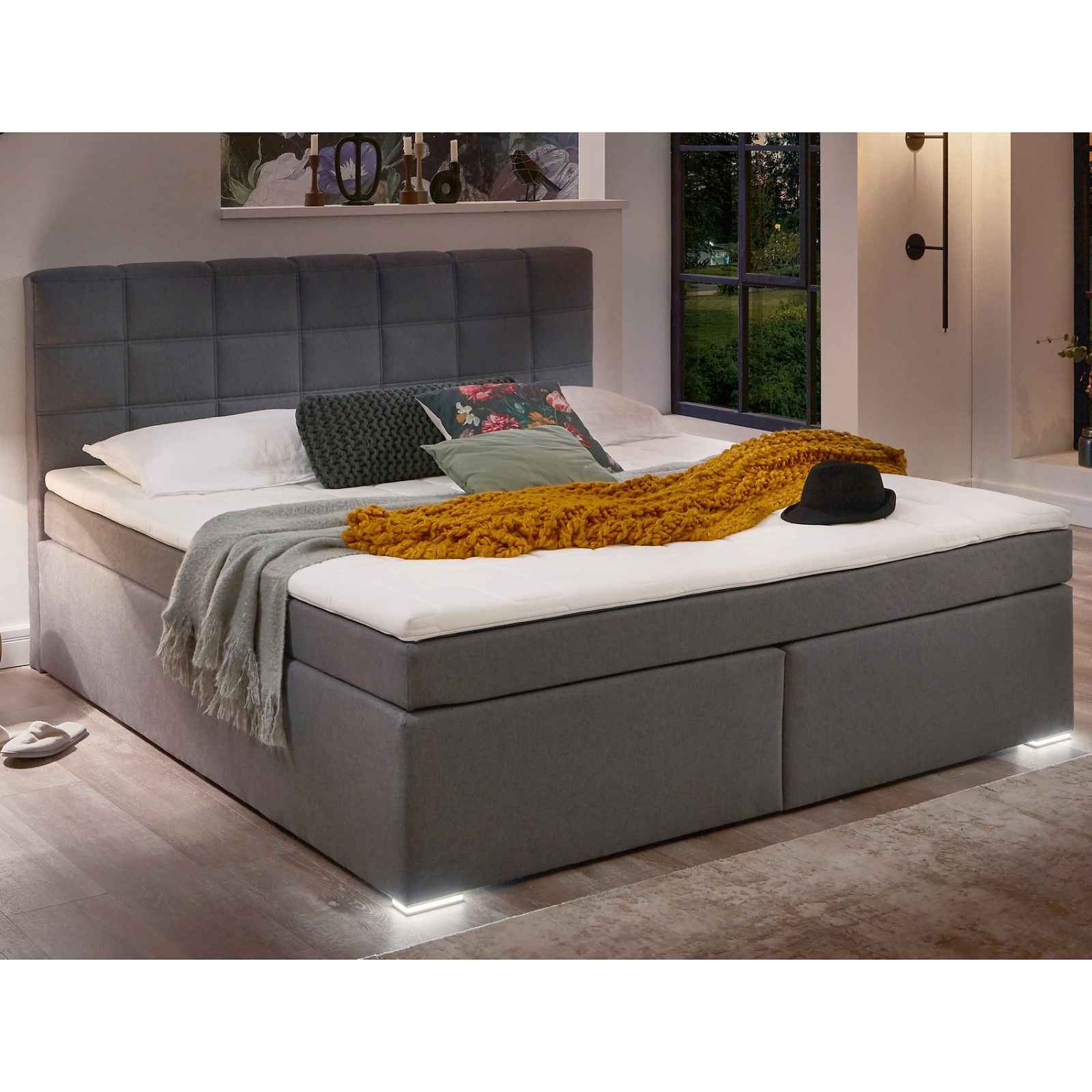 Postel boxspring s osvětlením Fargo 180x200 cm, šedá látka